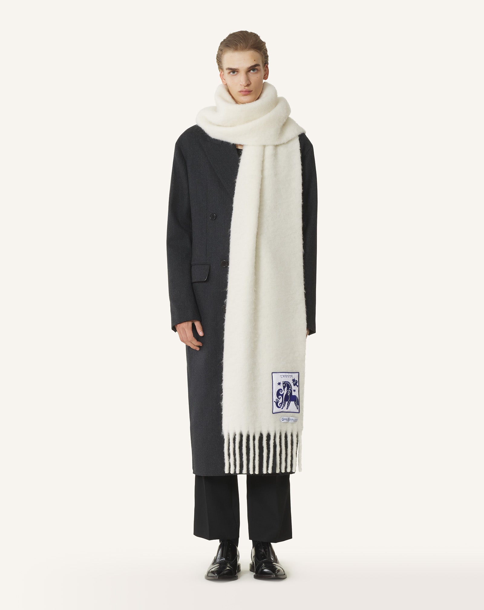 LUNAR YEAR WOOL SCARF WITH FRINGES