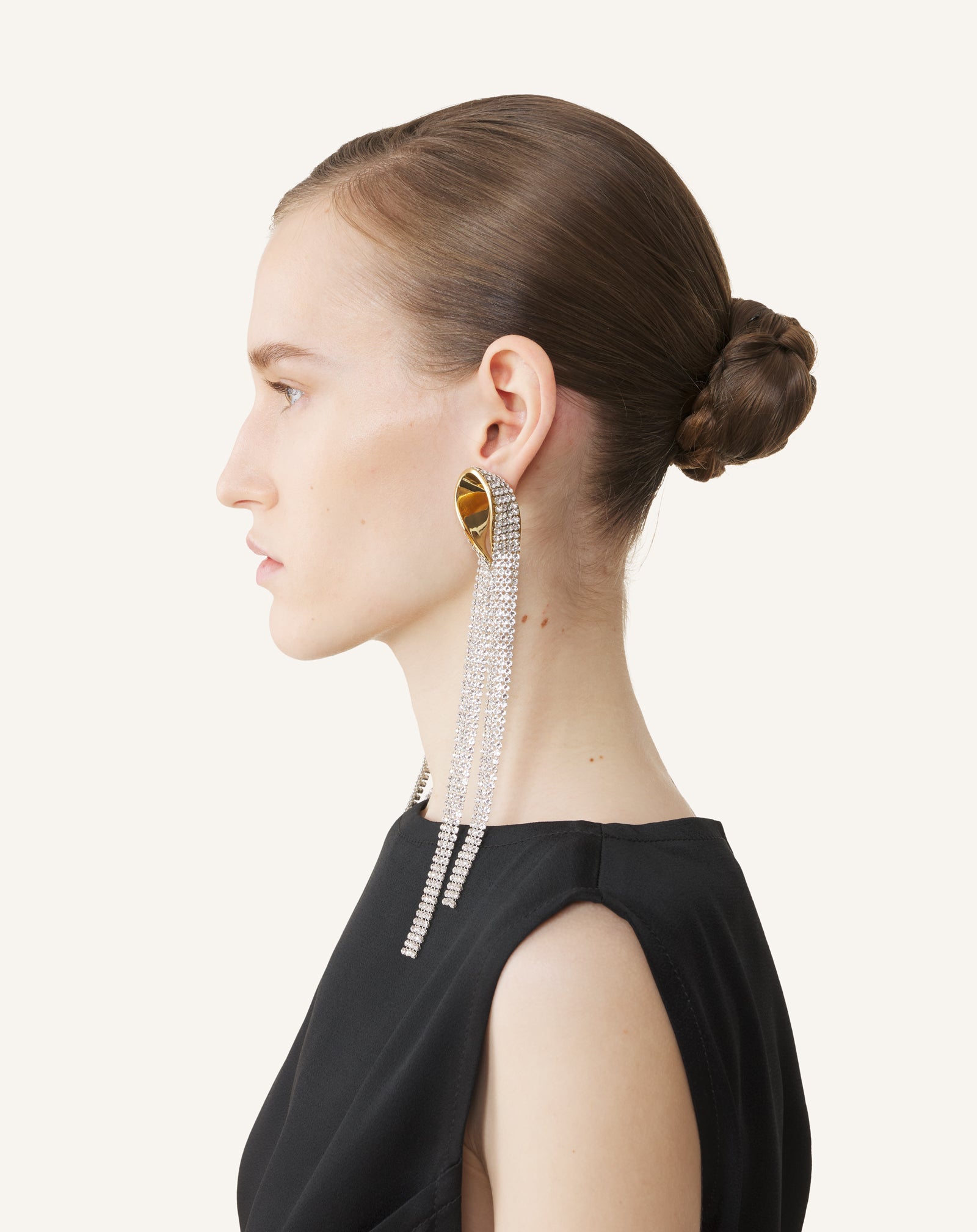 SILVER TWIST DROP EARRINGS