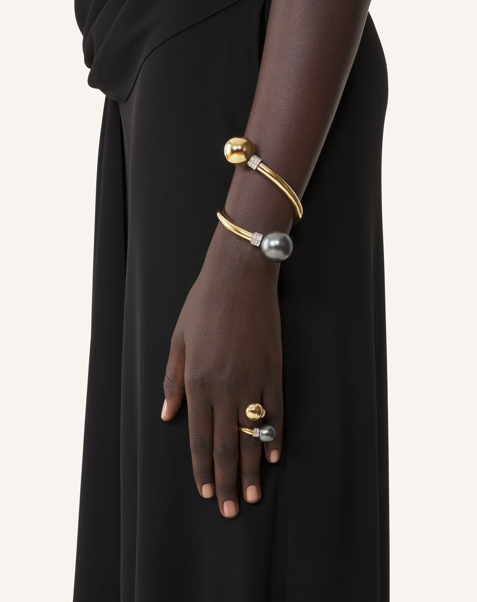SILVER LES PERLES BY LANVIN RING