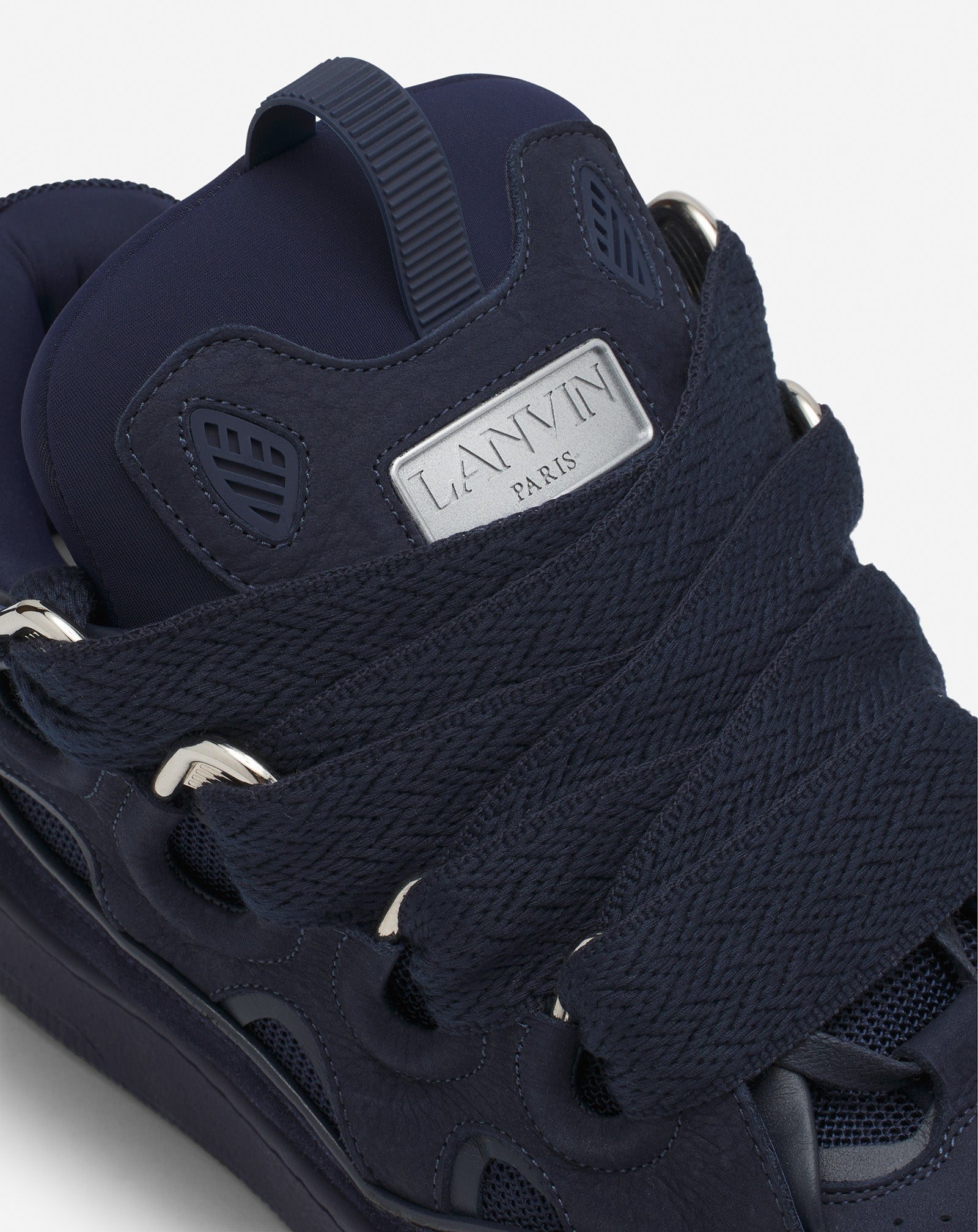 LEATHER CURB SNEAKERS