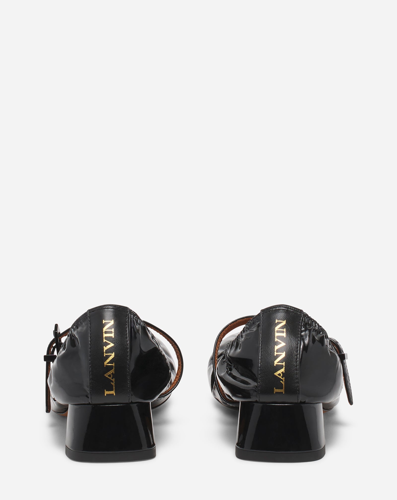 HEELED MARY JANE IN GLOSSY LEATHER