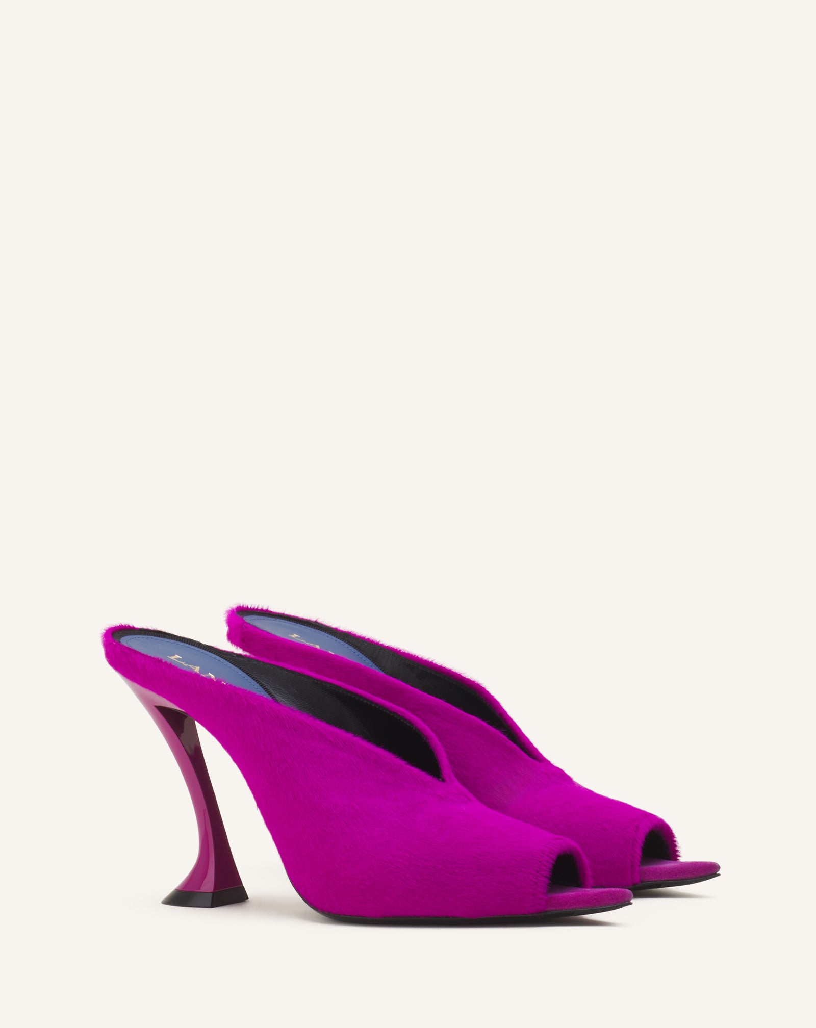 MIDNIGHT STEP MULE IN PONY
