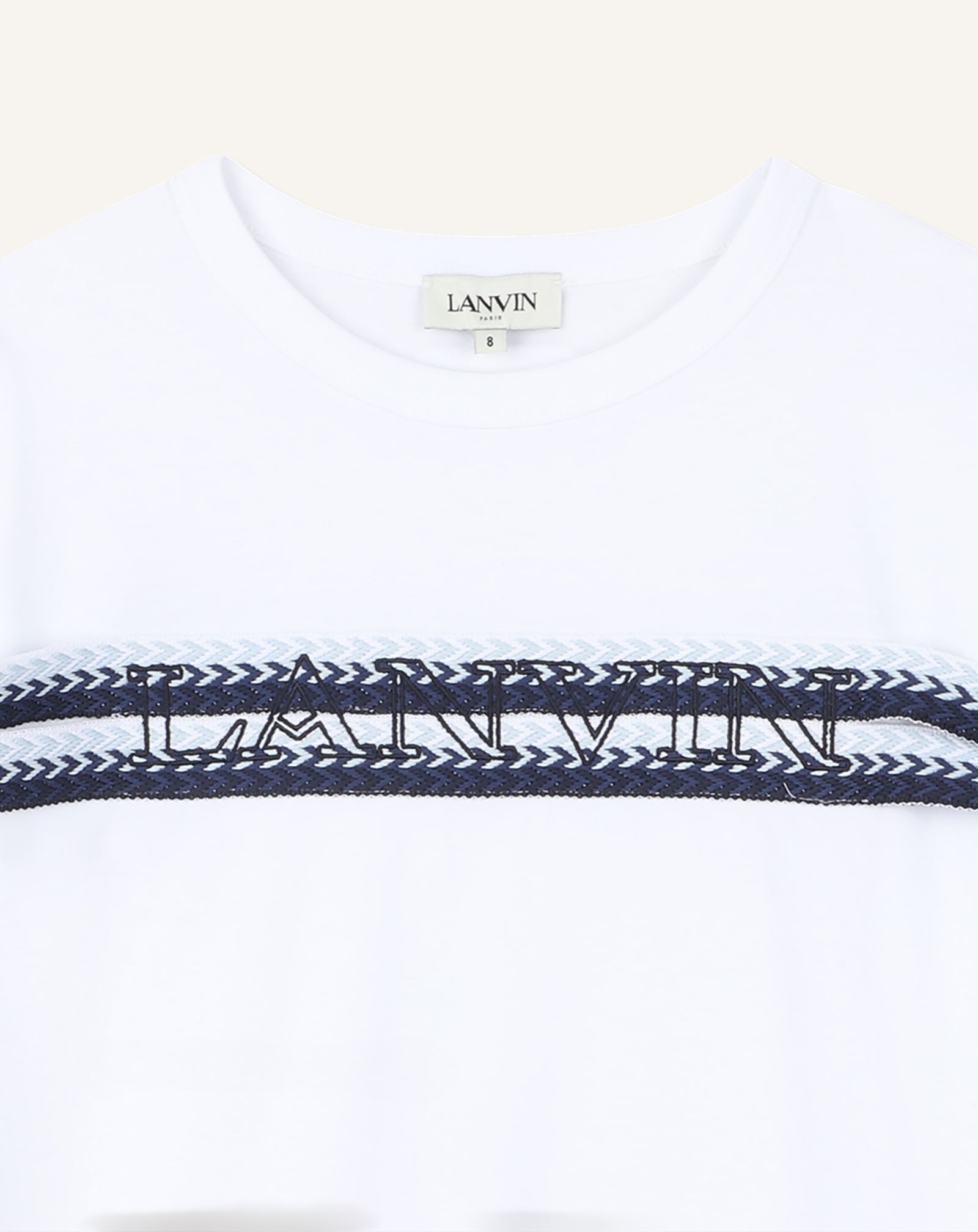 WHITE SHORT-SLEEVED T-SHIRT