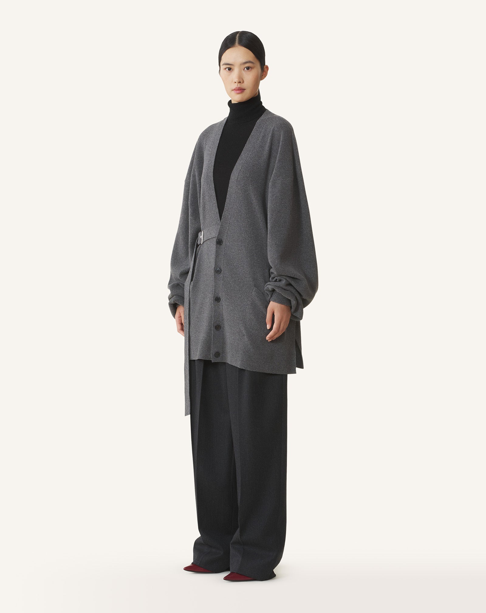 WOOL AND CASHMERE OVERSIZED CARDIGAN