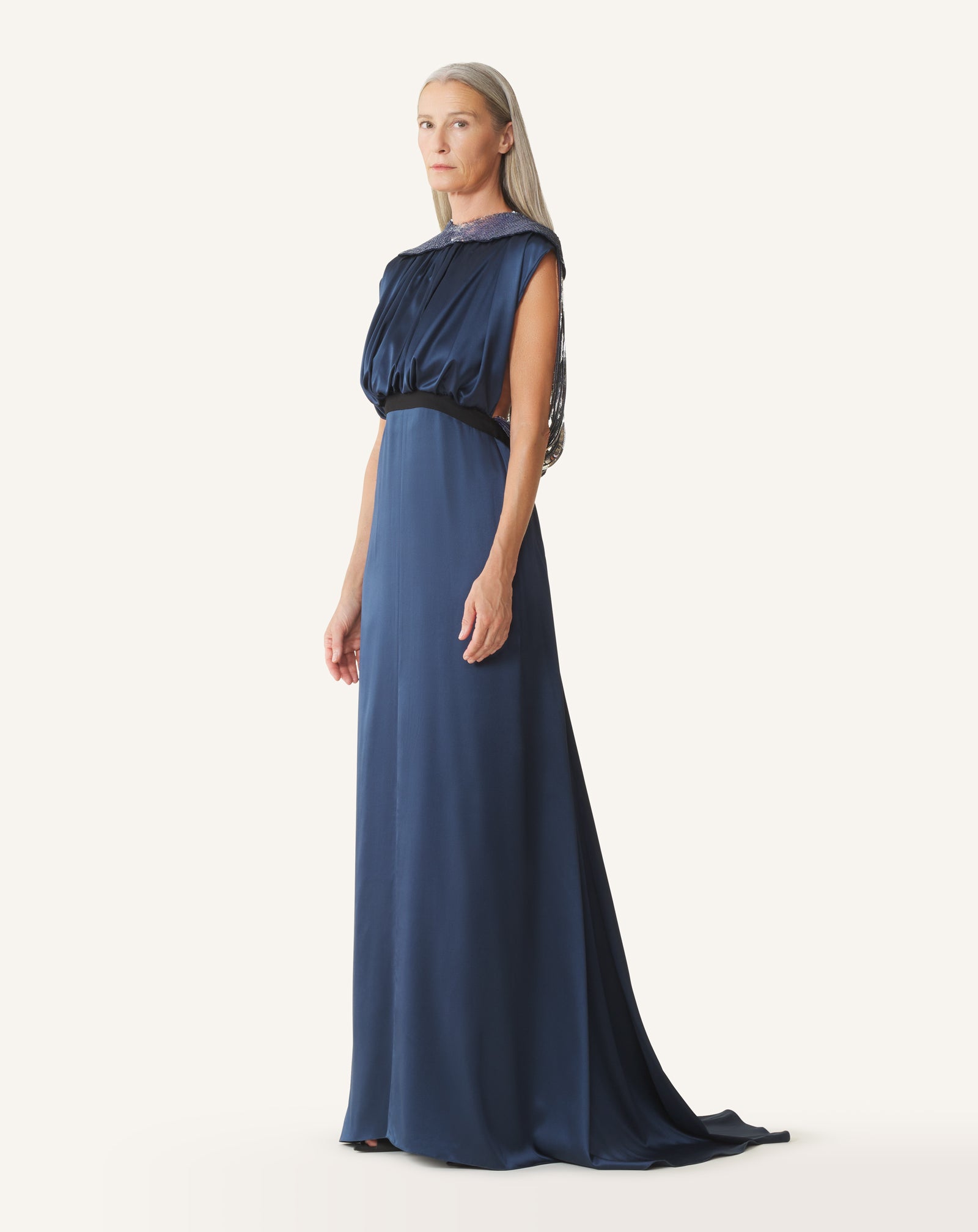 EMBROIDERED BACK DRESS IN SILK SATIN