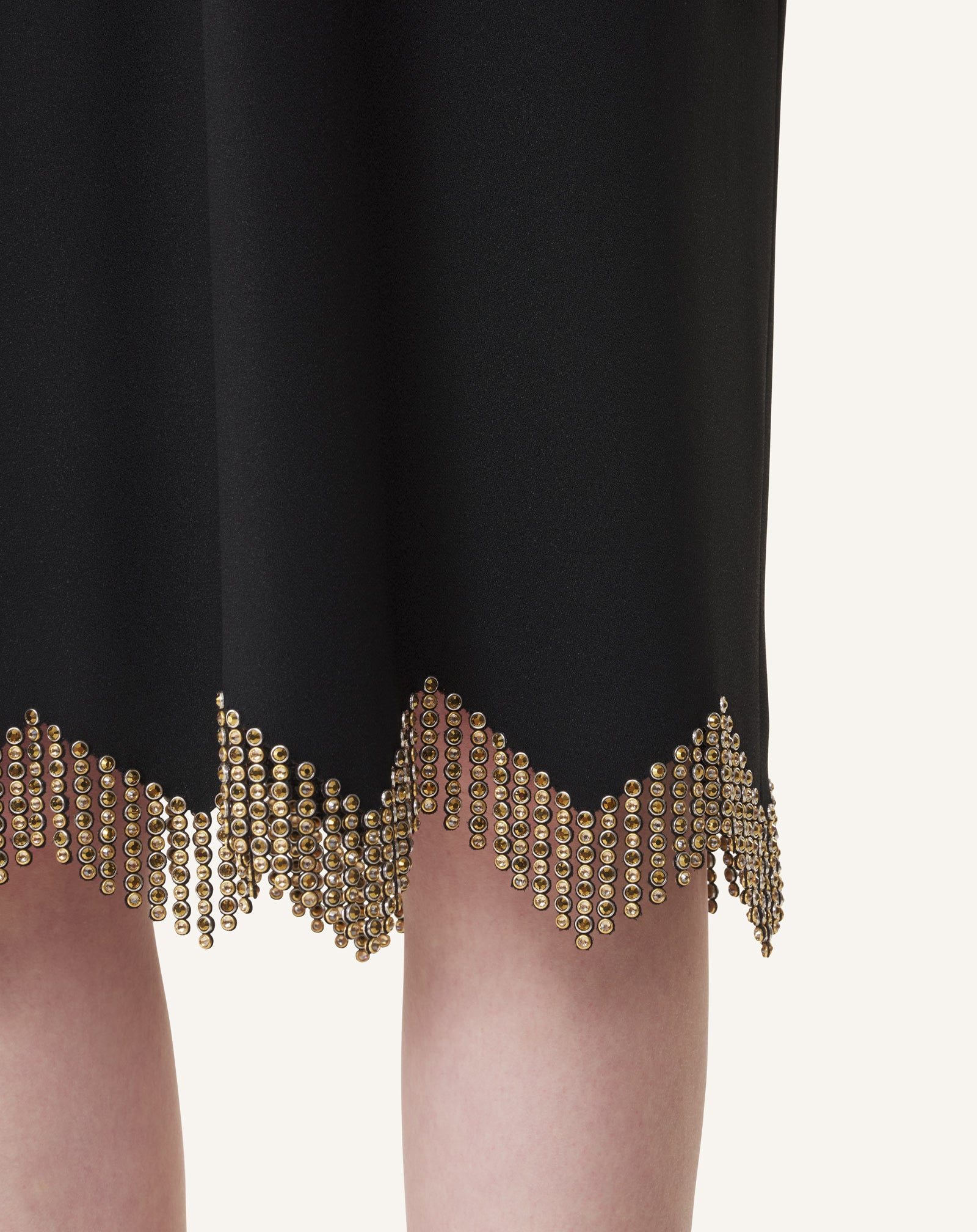 BLACK EMBROIDERED BOW DRESS IN SABLÉ