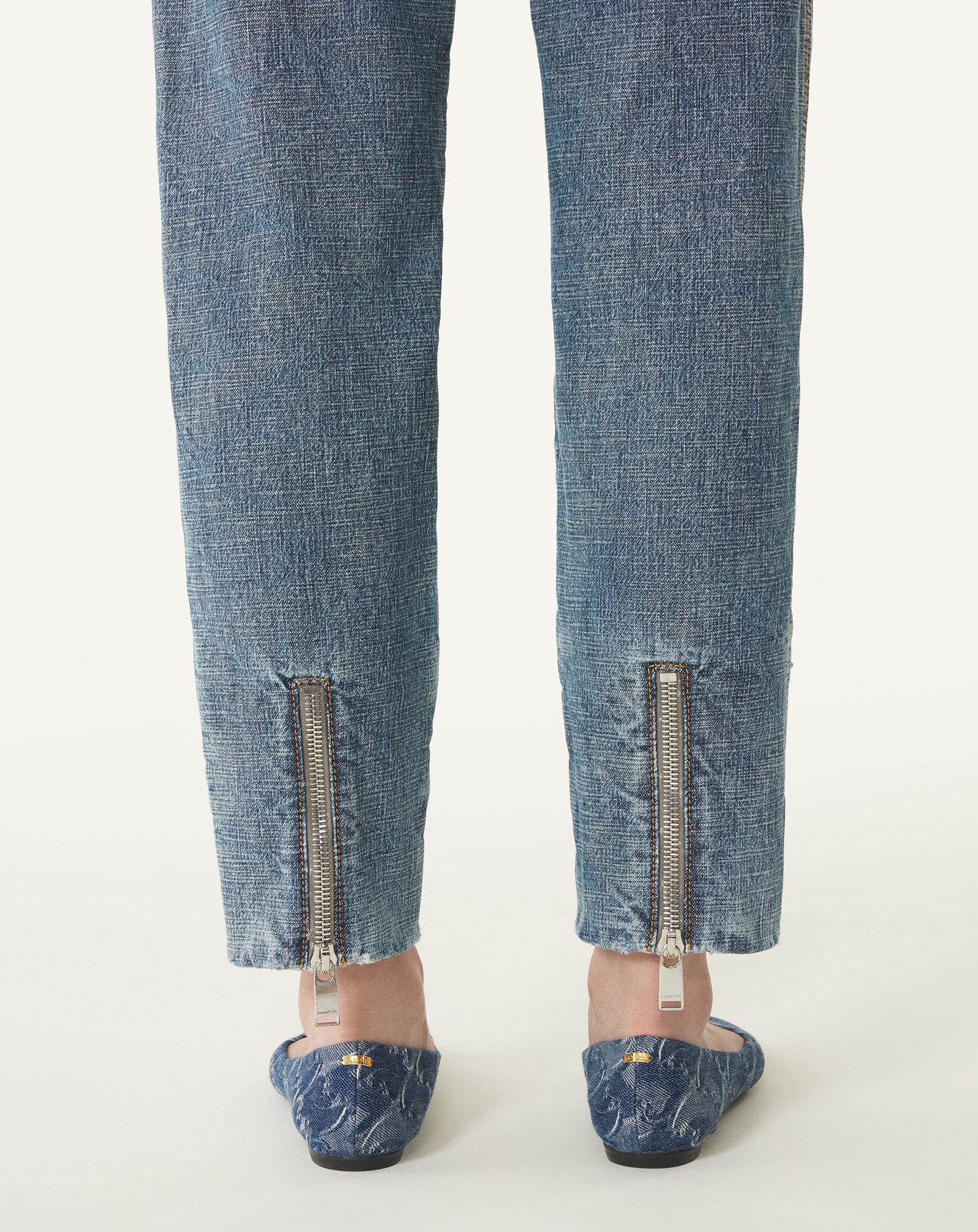 ZIPPED DENIM PANTS